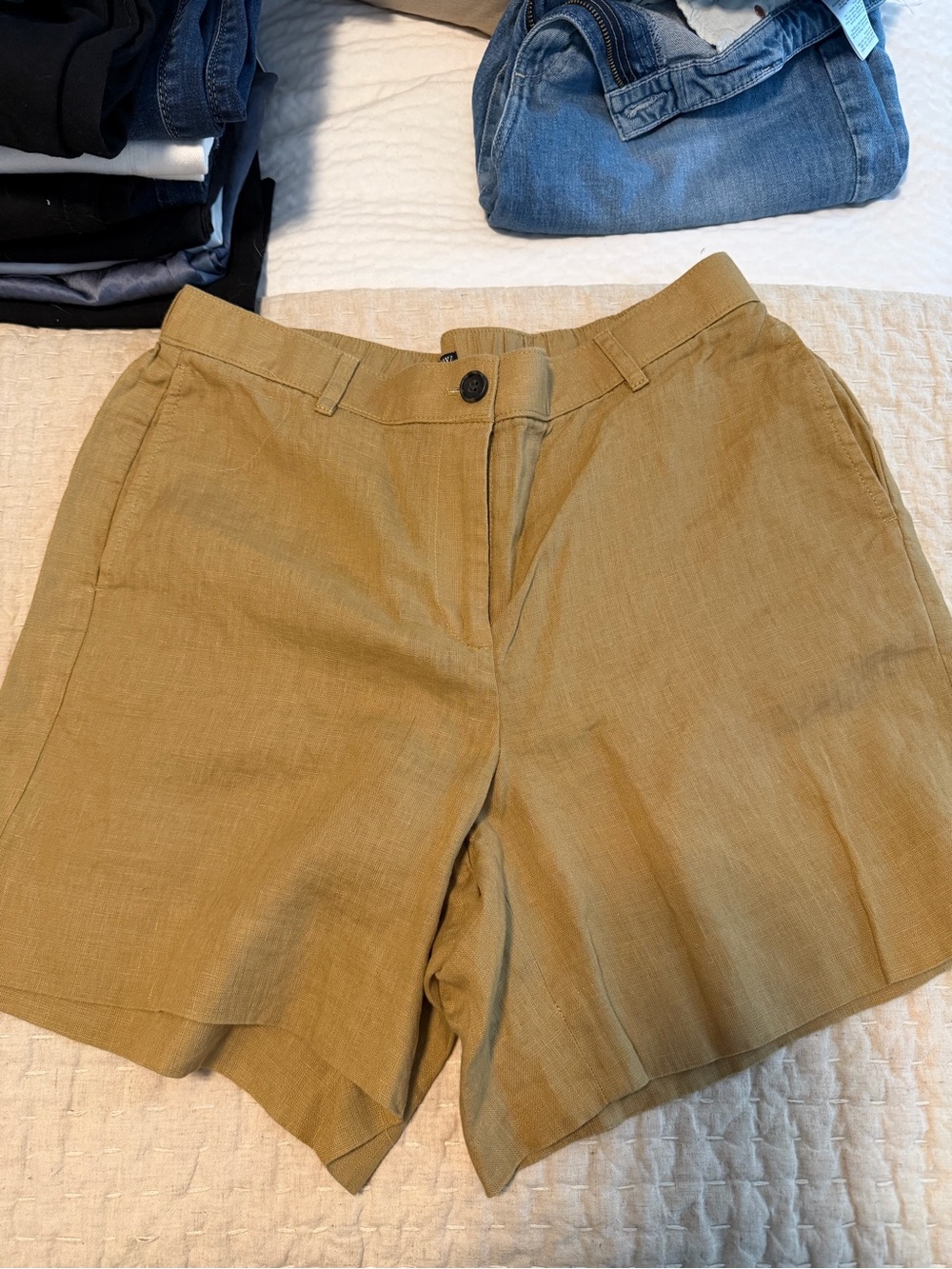 JCrew women’s  Casual Linen Shorts in Tan
